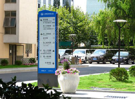 吴堡哪些因素影响宣传栏的制作？